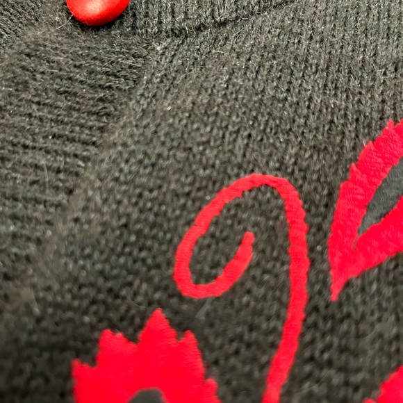 Handmade sweater - Picture 2 of 3